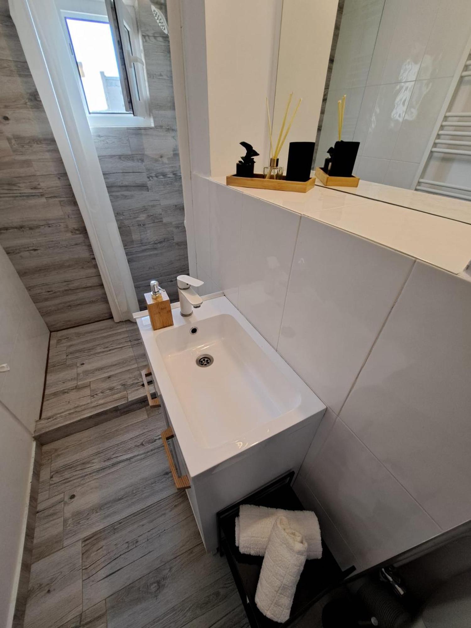 Station'S Loft Appartement Iasi Buitenkant foto